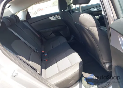 2024 Kia Forte Lxs z USA, uszkodzony, nr VIN 3KPF24AD3RE791397